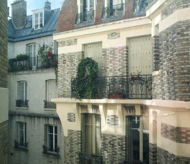 Rue Mesine — Paris, France